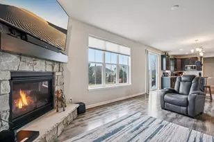 609 Westlawn Ave, Mukwonago, WI 53149 - Photo 15