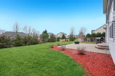 609  Westlawn Ave, Mukwonago, WI 53149 - Photo 7