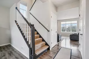 609 Westlawn Ave, Mukwonago, WI 53149 - Photo 9