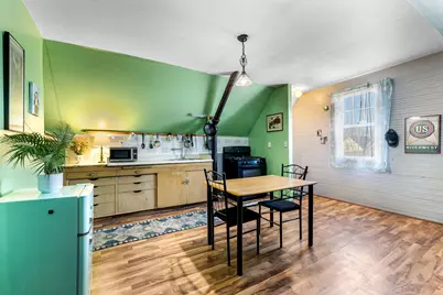 2123 S 14th St, Milwaukee, WI 53215 - Photo 15