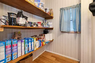 2123 S 14th St, Milwaukee, WI 53215 - Photo 11