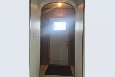 2201 S 30th St, La Crosse, WI 54601 - Photo 17