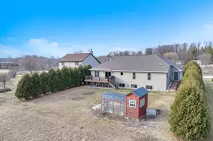 1515 Hummingbird Ln, Plymouth, WI 53073 - Photo 31