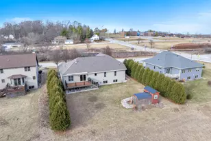 1515 Hummingbird Ln, Plymouth, WI 53073 - Photo 29