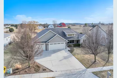 1515  Hummingbird Ln, Plymouth, WI 53073 - Photo 33