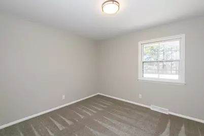 745 N Green Bay Rd, Grafton, WI 53024 - Photo 23