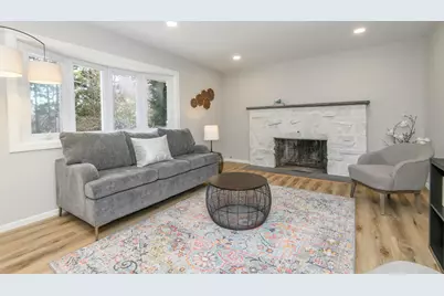 745 N Green Bay Rd, Grafton, WI 53024 - Photo 5