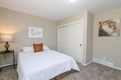 745 N Green Bay Rd, Grafton, WI 53024 - Photo 17