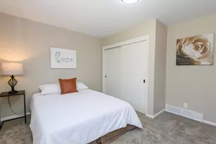 745 N Green Bay Rd, Grafton, WI 53024 - Photo 17