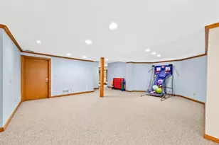 150 Bunker Hill Dr, Brookfield, WI 53005 - Photo 27