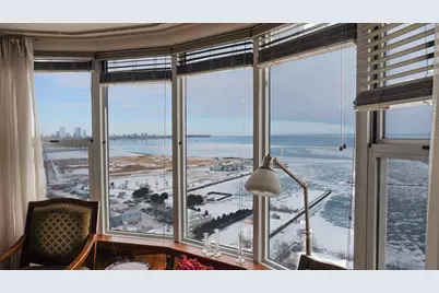 2525 S Shore Dr #22F, Milwaukee, WI 53207 - Photo 3