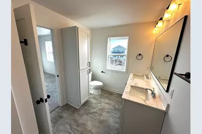 1061  Fairway Ct, Sheboygan Falls, WI 53085 - Photo 7