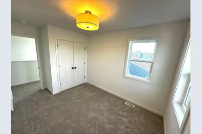 1061  Fairway Ct, Sheboygan Falls, WI 53085 - Photo 9