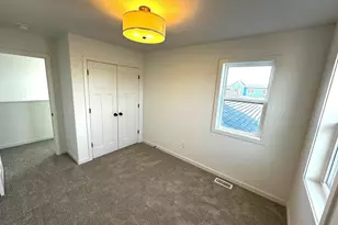 1061 Fairway Ct, Sheboygan Falls, WI 53085 - Photo 9