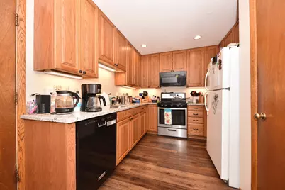 N101W15725  Council Bluffs Dr, Germantown, WI 53022 - Photo 5