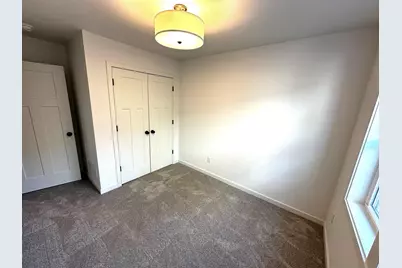 1063  Fairway Ct, Sheboygan Falls, WI 53085 - Photo 11