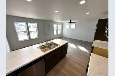 1063  Fairway Ct, Sheboygan Falls, WI 53085 - Photo 5