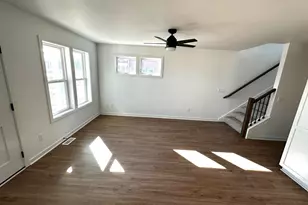 1067 Fairway Ct, Sheboygan Falls, WI 53085 - Photo 5