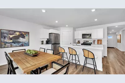 538  Freedom Trl, Burlington, WI 53105 - Photo 7