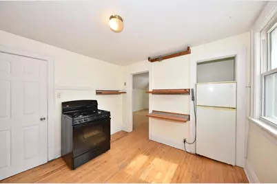 2545 N Pierce St, Milwaukee, WI 53212 - Photo 23