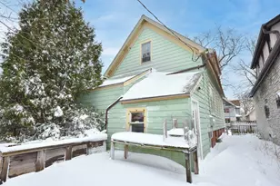 2545 N Pierce St, Milwaukee, WI 53212 - Photo 29