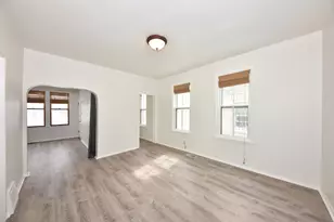 2545 N Pierce St, Milwaukee, WI 53212 - Photo 7