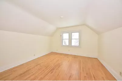 2545 N Pierce St, Milwaukee, WI 53212 - Photo 17