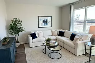 546 Freedom Trail, Burlington, WI 53105 - Photo 3