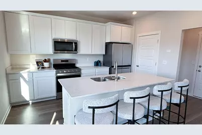 546  Freedom Trl, Burlington, WI 53105 - Photo 7