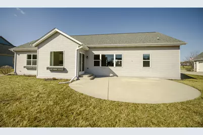 401  90th St, Racine, WI 53406 - Photo 33