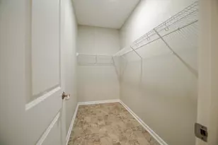 401 90th St, Racine, WI 53406 - Photo 27