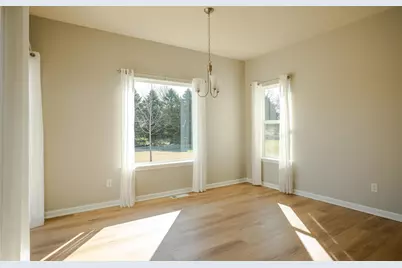 401  90th St, Racine, WI 53406 - Photo 13