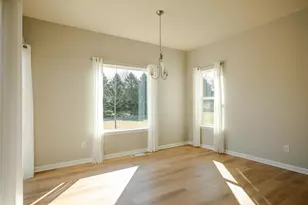 401 90th St, Racine, WI 53406 - Photo 13