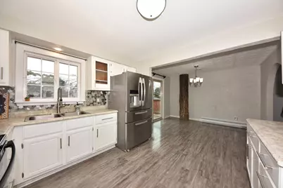 839  Park Ave, Oostburg, WI 53070 - Photo 11