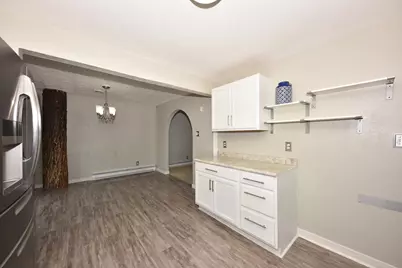 839  Park Ave, Oostburg, WI 53070 - Photo 13