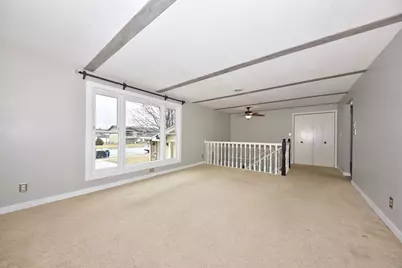 839  Park Ave, Oostburg, WI 53070 - Photo 5