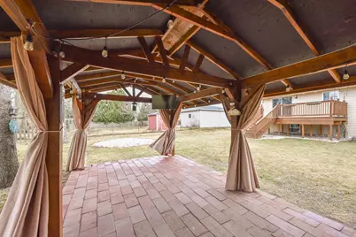 839  Park Ave, Oostburg, WI 53070 - Photo 31