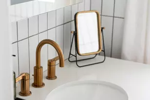 2965 N Downer Ave, Milwaukee, WI 53211 - Photo 17