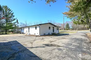 8751 368th Ave, Randall, WI 53105 - Photo 35