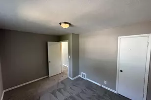 5641 N 61st St, Milwaukee, WI 53218 - Photo 9