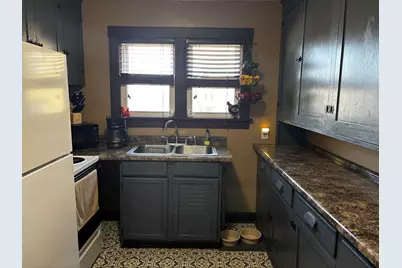 409  O'Connell St, Watertown, WI 53094 - Photo 11