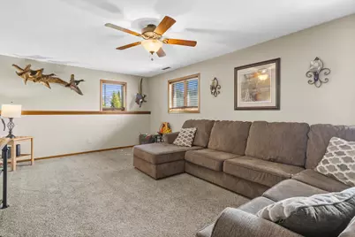 817 W Milwaukee St, Jefferson, WI 53549 - Photo 25