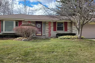 7965 S Wynbrook Ct, Oak Creek, WI 53154 - Photo 37