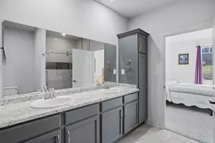 N27W27075 Woodland Dr, Pewaukee, WI 53072 - Photo 13