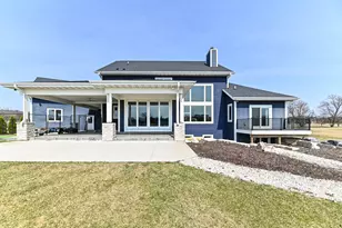 S101W33315 Genevieve Dr, Mukwonago, WI 53149 - Photo 5