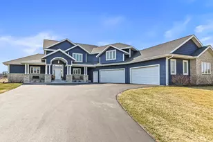 S101W33315 Genevieve Dr, Mukwonago, WI 53149 - Photo 13