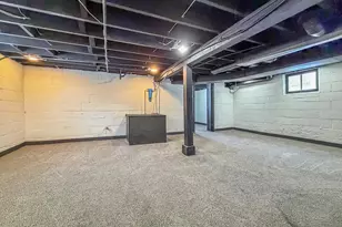 6220 W Girard Ave, Milwaukee, WI 53210 - Photo 19