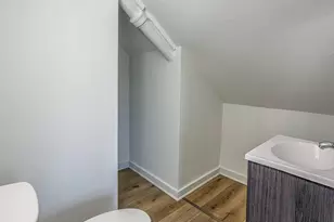 6220 W Girard Ave, Milwaukee, WI 53210 - Photo 17