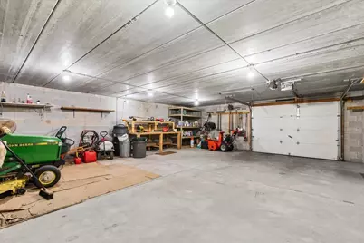 5280  Cherokee Ct, Addison, WI 53027 - Photo 13