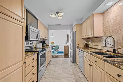 2525 S Shore Dr #14C, Milwaukee, WI 53207 - Photo 1